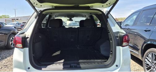 Summit White 2023 Chevrolet Equinox 1LT