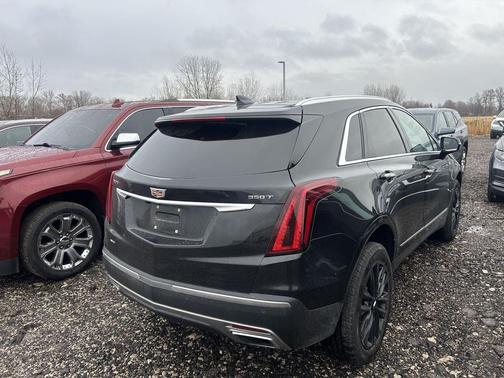 2025 Cadillac XT5 Premium Luxury