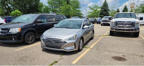 2020 Hyundai ELANTRA SEL
