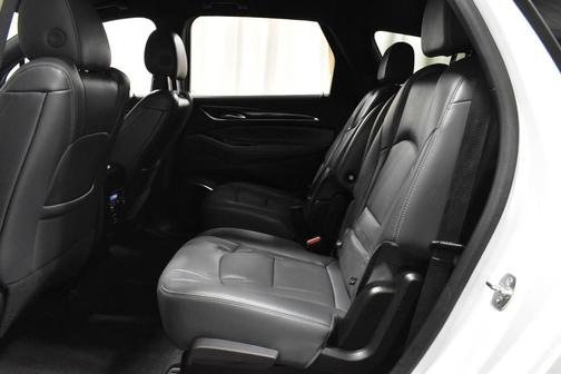 2024 Buick Enclave Essence FWD