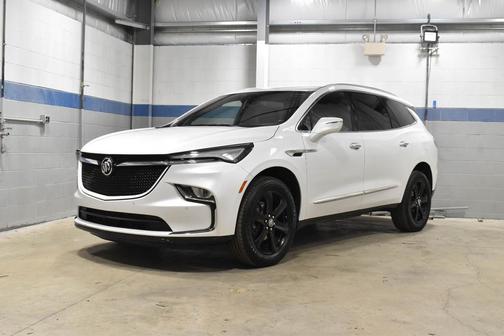 2024 Buick Enclave Essence FWD