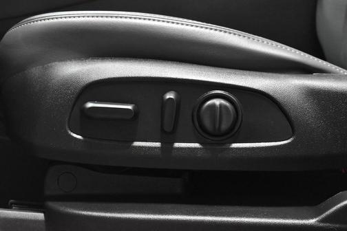 2024 Buick Enclave Essence FWD