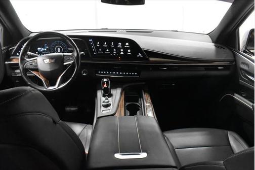2022 Cadillac Escalade Luxury