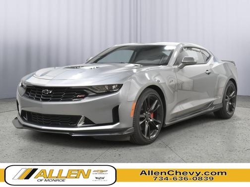 Satin Steel Metallic 2021 Chevrolet Camaro RWD Coupe LT1
