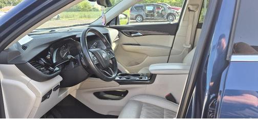 Sapphire Metallic 2023 Buick Envision Avenir FWD