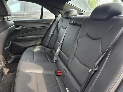 2022 Cadillac CT4 Premium Luxury