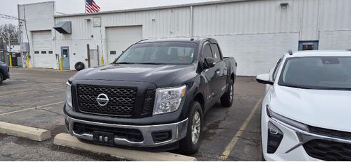 2019 Nissan Titan SV