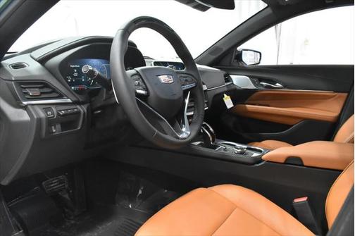 2025 Cadillac CT4 Premium Luxury