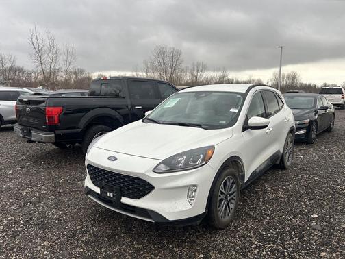 2021 Ford Escape SEL