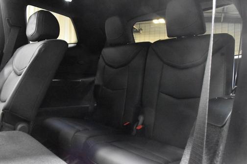 2025 Cadillac XT6 Luxury AWD