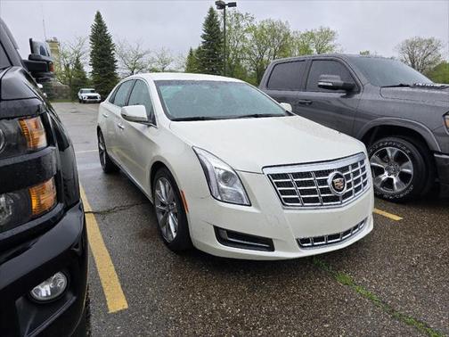 2015 Cadillac XTS Standard