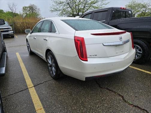 2015 Cadillac XTS Standard