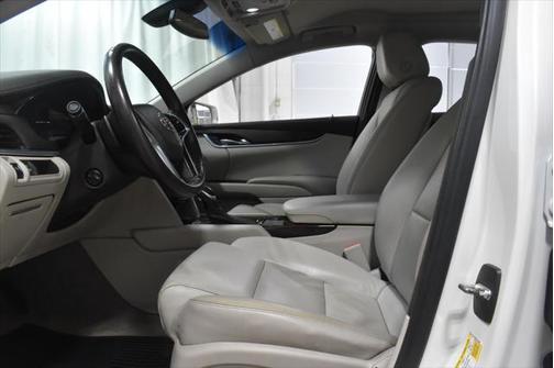 2015 Cadillac XTS Standard