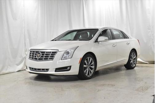 2015 Cadillac XTS Standard