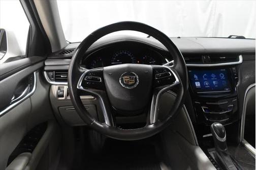 2015 Cadillac XTS Standard
