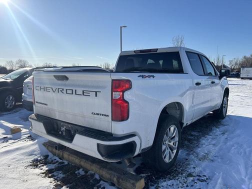 2021 Chevrolet Silverado 1500 Custom