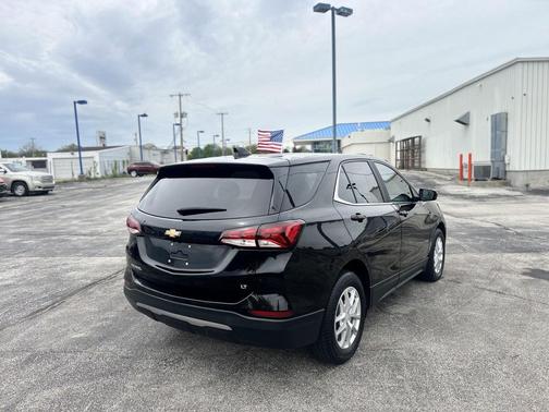 Mosaic Black Metallic 2022 Chevrolet Equinox 1LT
