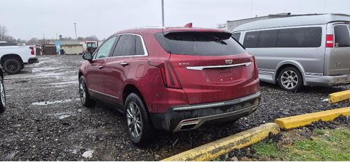 2023 Cadillac XT5 Premium Luxury