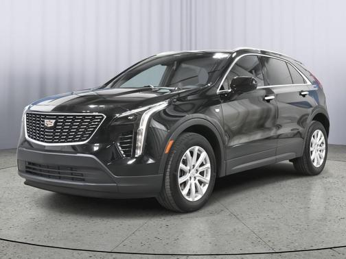 Stellar Black Metallic 2023 Cadillac XT4 Luxury