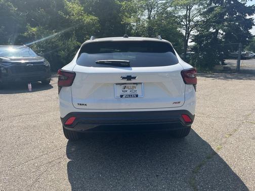 2025 Chevrolet Trax FWD 2RS