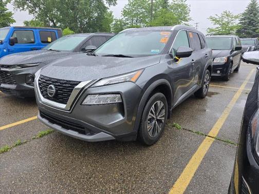 2021 Nissan Rogue SV