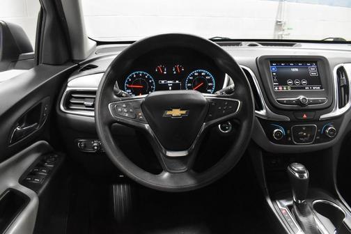 Summit White 2020 Chevrolet Equinox LS