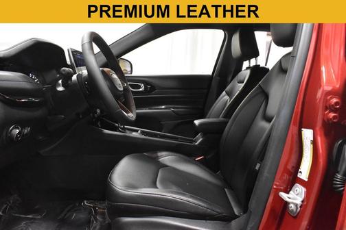 Red Hot Pearlcoat 2026 Jeep Compass Limited