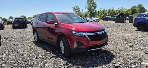 Radiant Red Tintcoat 2024 Chevrolet Equinox 1LT
