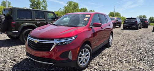 Radiant Red Tintcoat 2024 Chevrolet Equinox 1LT
