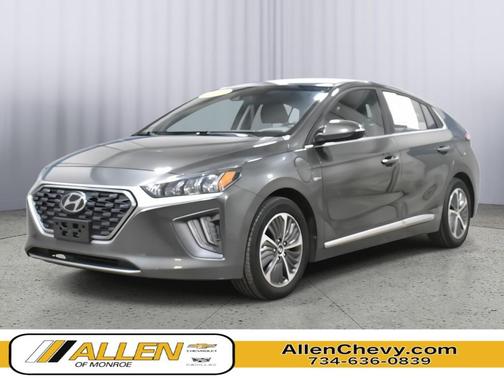 2020 Hyundai IONIQ Plug-In Hybrid SEL