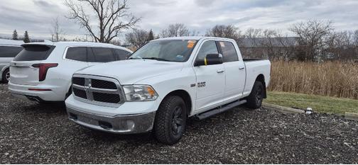 2017 RAM 1500 SLT
