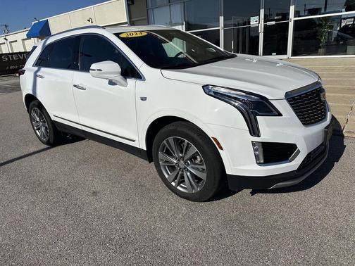 Crystal White Tricoat 2024 Cadillac XT5 Premium Luxury
