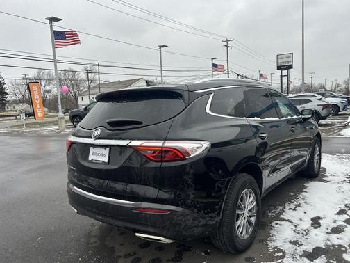 2022 Buick Enclave AWD Essence