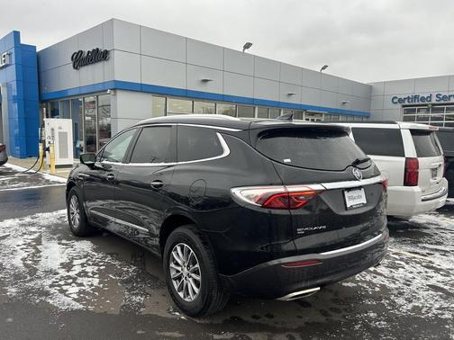 2022 Buick Enclave AWD Essence