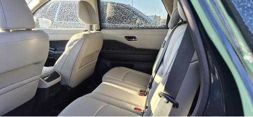 2022 Nissan Pathfinder SL 4WD