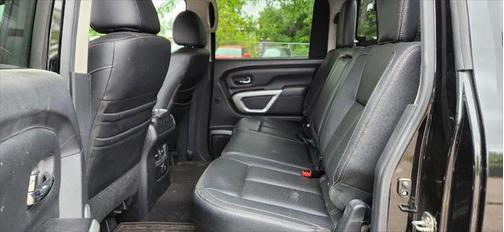2017 Nissan Titan XD SL