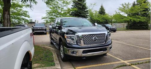 2017 Nissan Titan XD SL