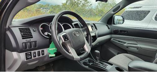 2013 Toyota Tacoma Base