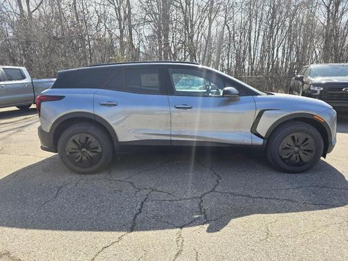 2025 Chevrolet Blazer EV eAWD LT