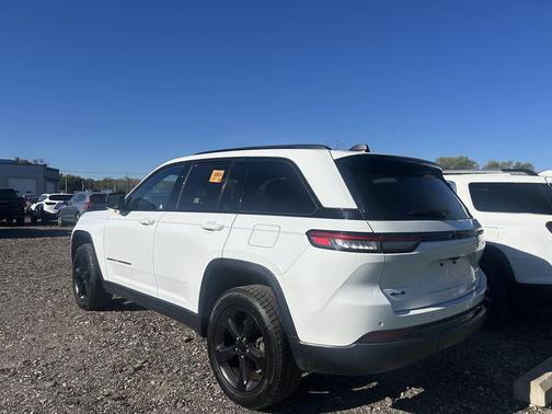 2023 Jeep Grand Cherokee Altitude