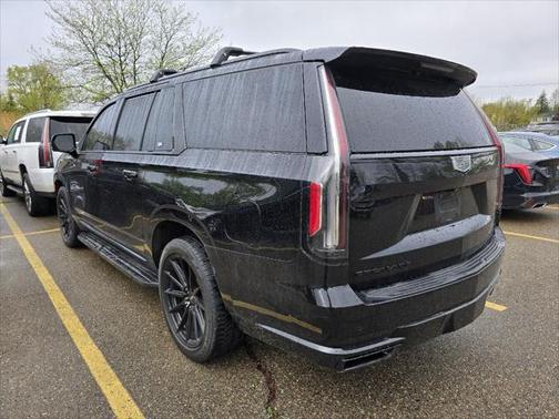 2021 Cadillac Escalade ESV Sport Platinum