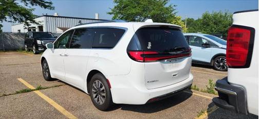 2021 Chrysler Pacifica Touring L