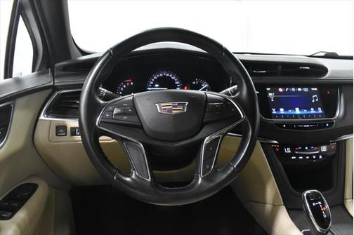 2019 Cadillac XT5 Base