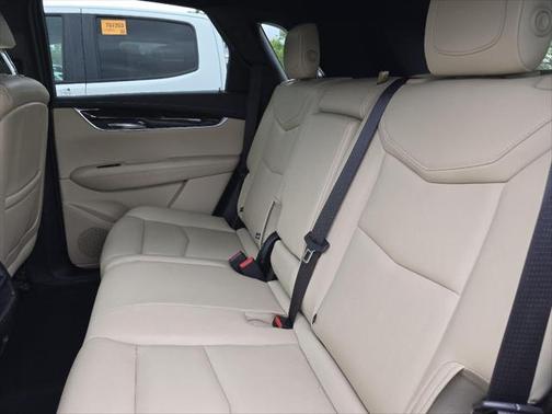 2019 Cadillac XT5 Base