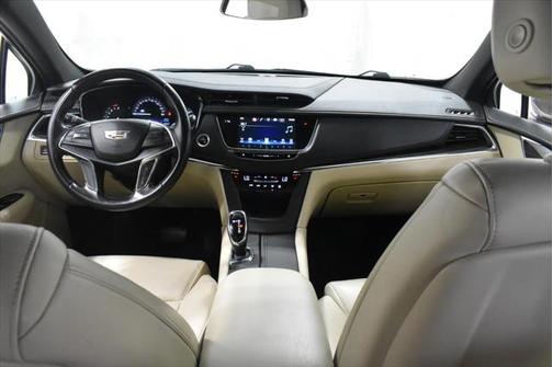 2019 Cadillac XT5 Base