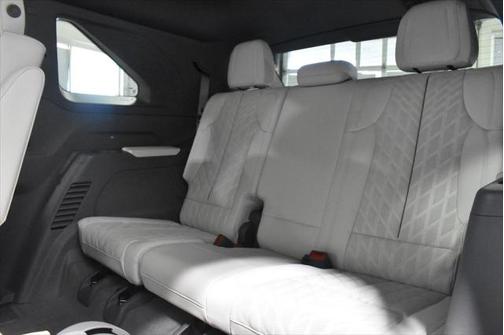 2025 Cadillac Escalade IQ Luxury 1