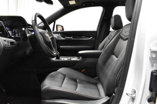 2025 Cadillac XT6 Premium Luxury AWD