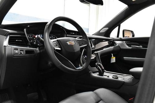 2025 Cadillac XT6 Premium Luxury AWD
