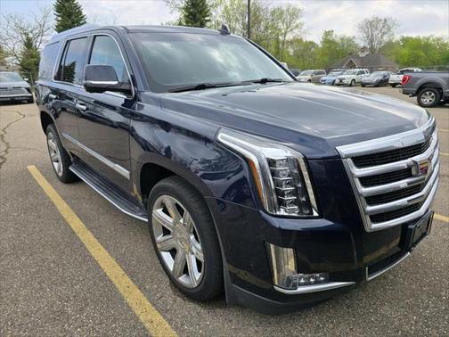 2017 Cadillac Escalade Luxury