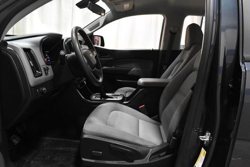Graphite Metallic 2018 Chevrolet Colorado WT
